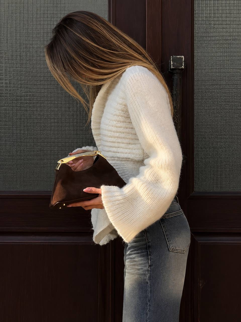 Deep V-Neck Cardigan With Bell Sleeves and Pearl-Look Button – Cream