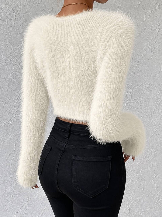 Flared Sleeve V-Neck Sweater With a Cropped Hem – Cream