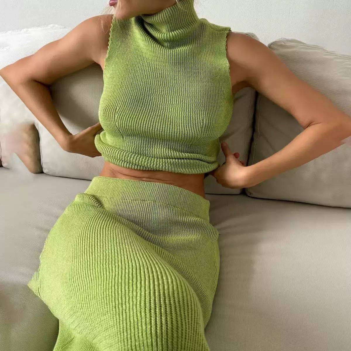 Textured High-Neck Two-Piece Top and Maxi Skirt Set – Green