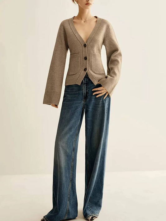 Shaped Waist Cardigan With Patch Pockets and Ribbed Cuffs – Taupe