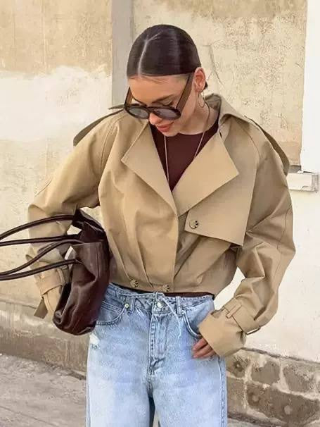 Cropped Jacket With Broad Collar And Layered Front – Beige