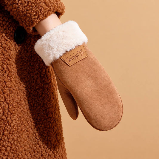 Textured Winter Mittens With Fluffy Cuffs And Patch Accents – Tan